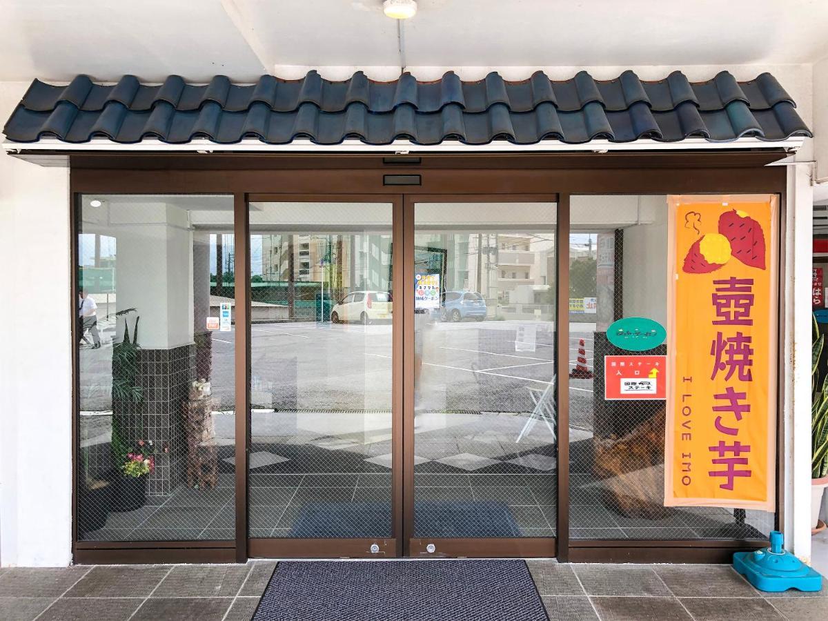Sunset Hills Inn Naha Exterior foto